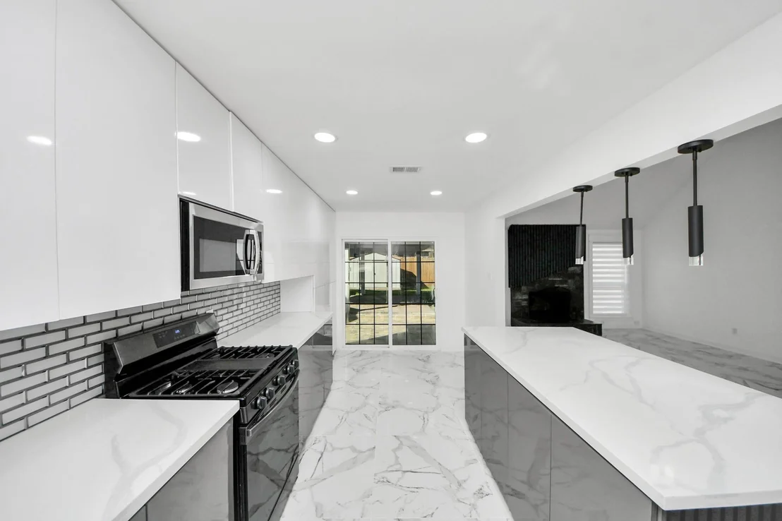 Photo of 2715 Rolling Glen Drive