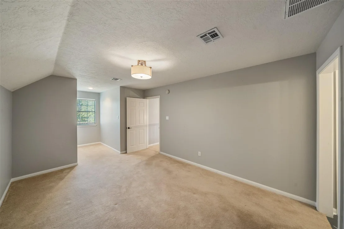 Photo of 36003 Post Oak Circle