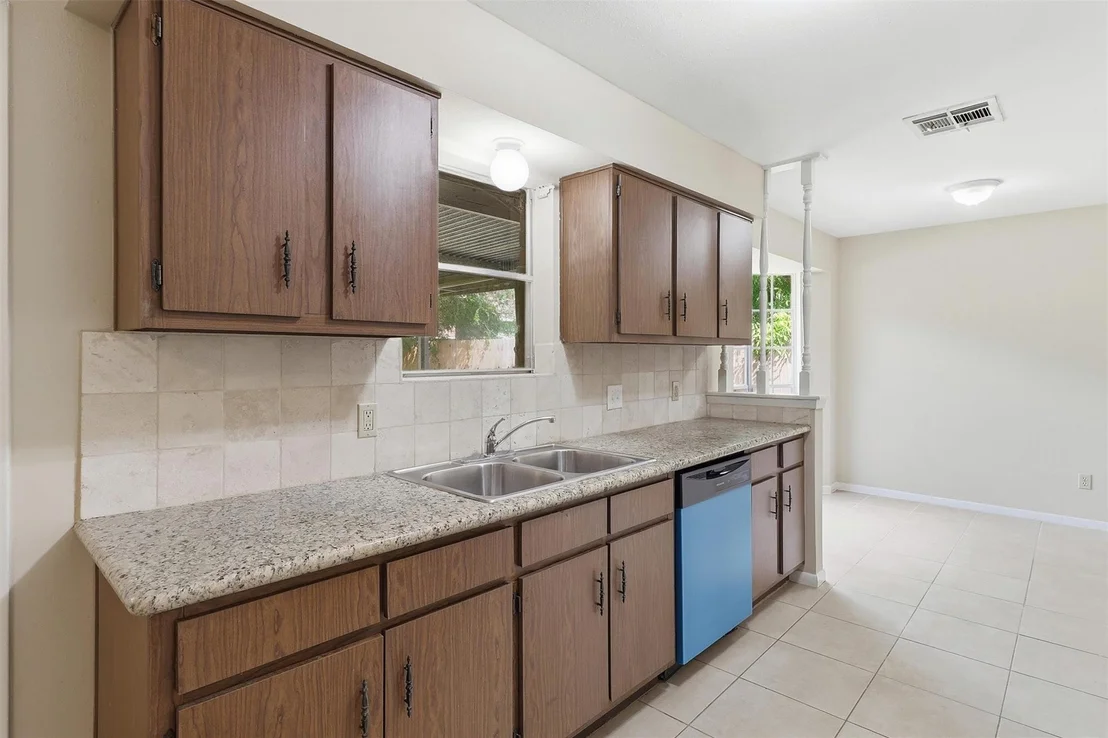Photo of 5006 Whispering Falls Drive