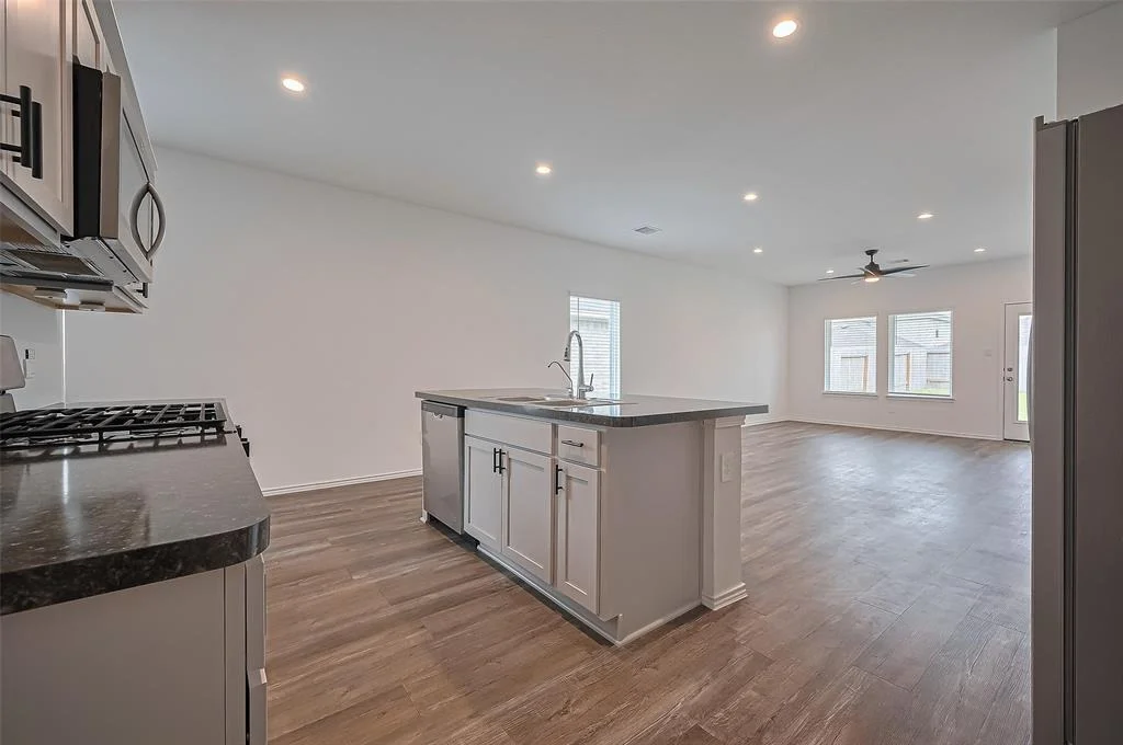 Photo of 5422 Evergreen Heights Lane