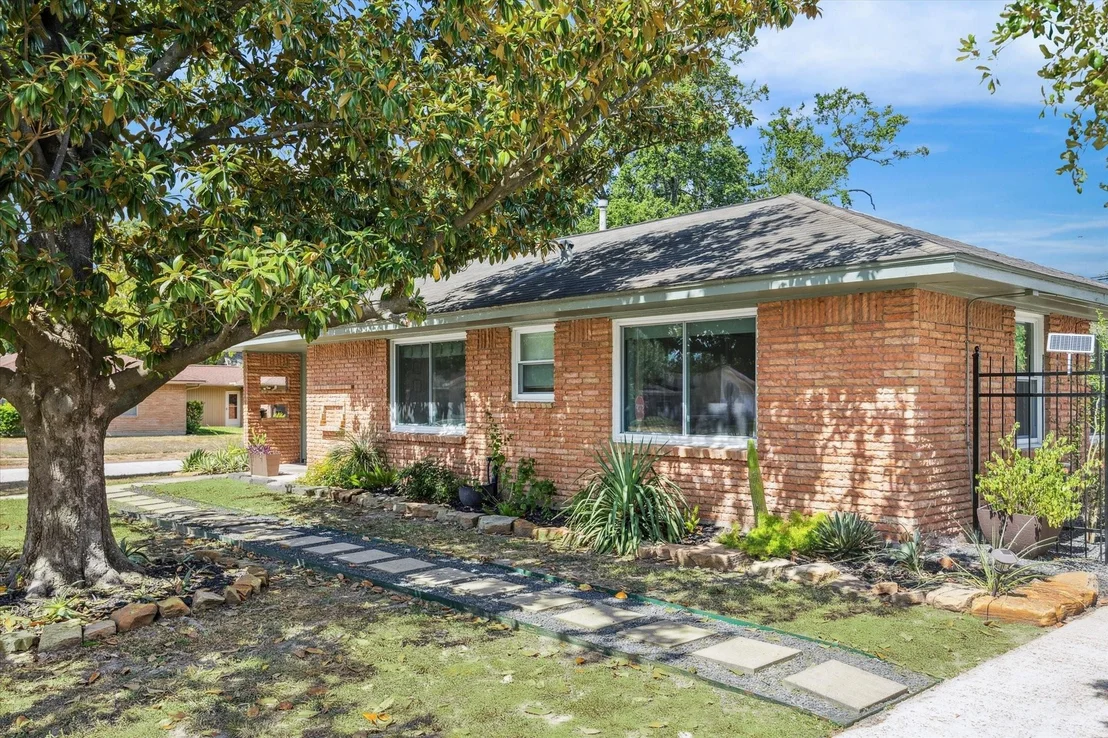 Photo of 5234 Libbey Lane