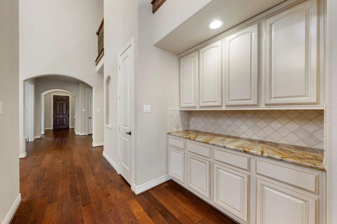 Photo of 9022 Centennial Drive