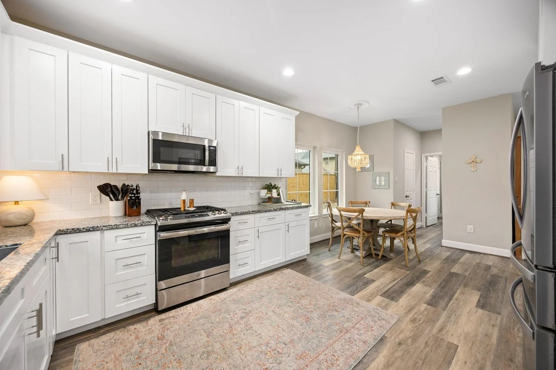 Photo of 1118 Crossroads Drive