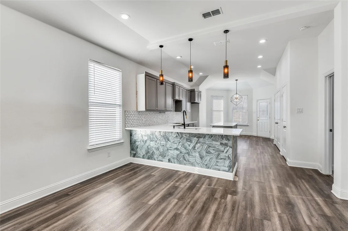 Photo of 2255 Exeter Drive