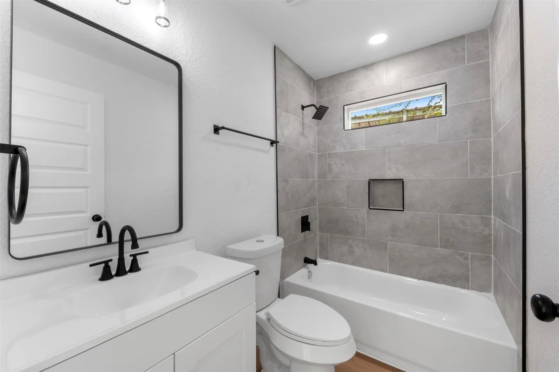Photo of 1406 Taylor Avenue