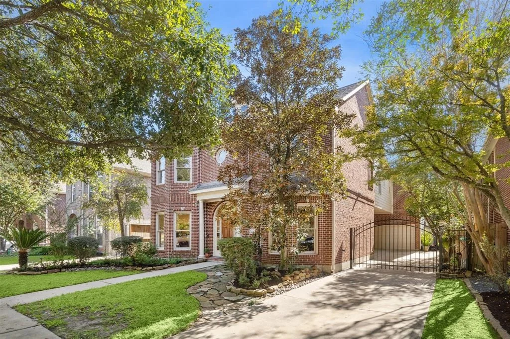 Photo of 4135 Amherst Street
