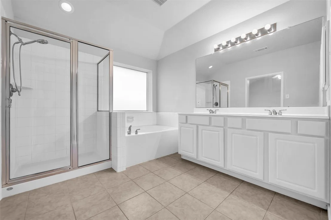 Photo of 4109 Oak Point Drive
