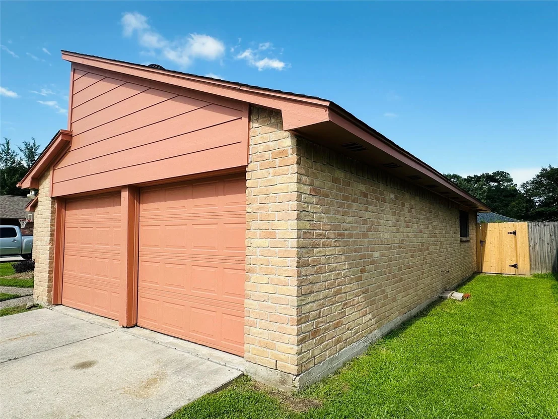 Photo of 19834 Arrowsmith Drive