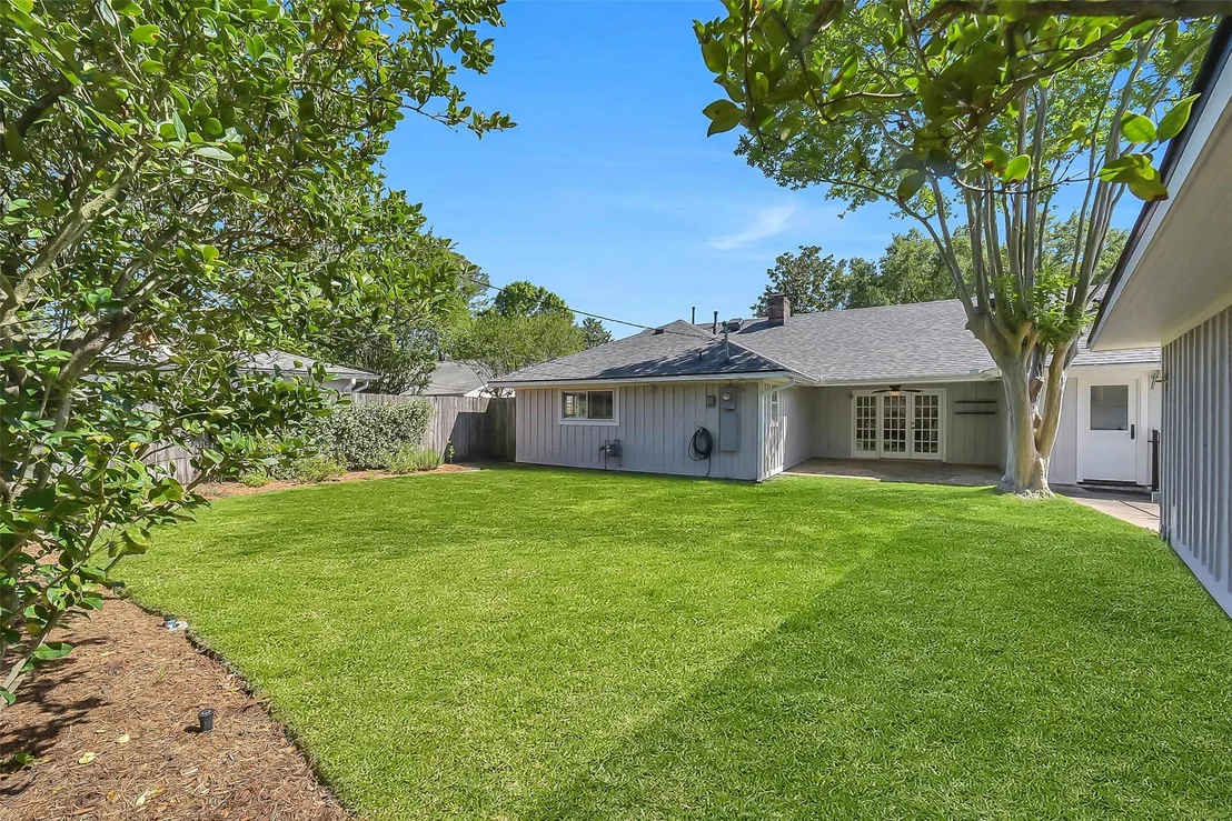 Photo of 10026 Overbrook Lane
