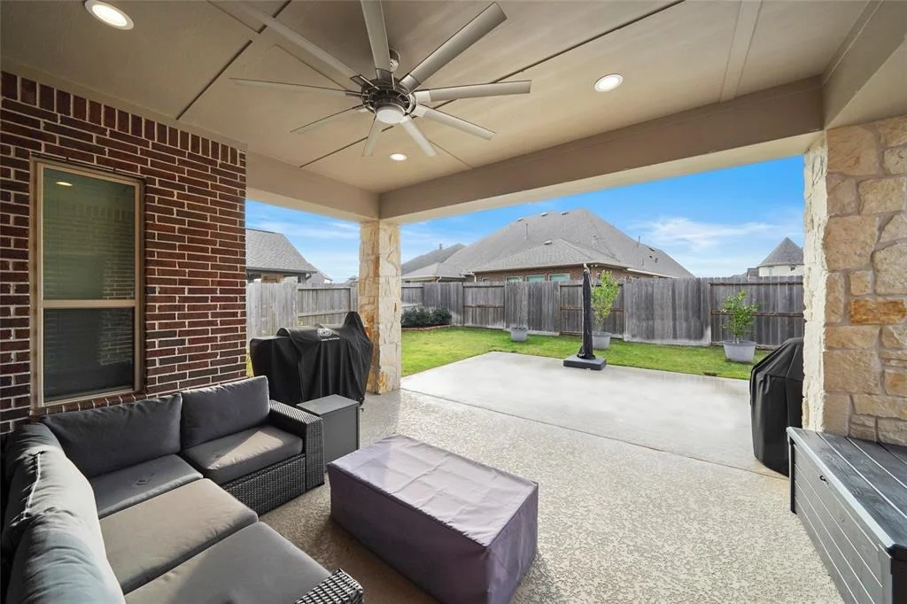 Photo of 11103 Bluewater Lagoon Circle