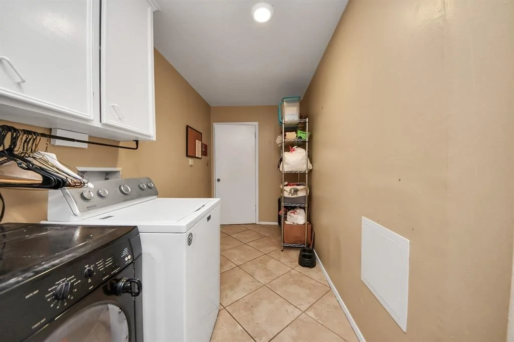 Photo of 20521 Lakeside Drive