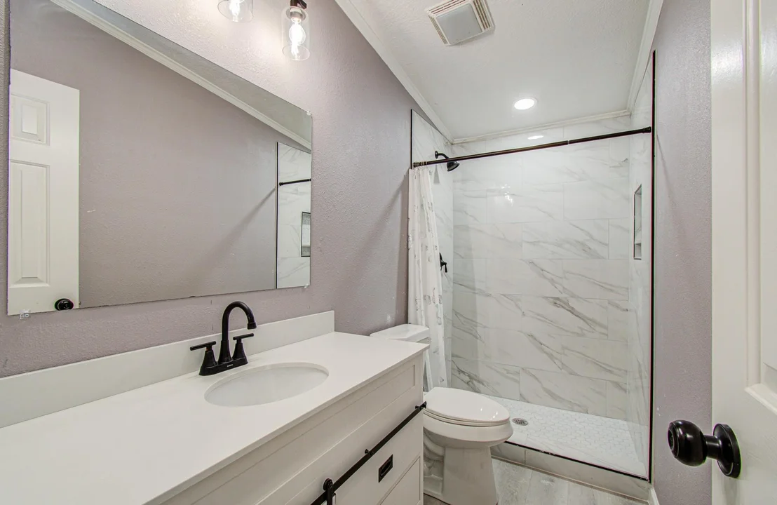 Photo of 272 Lone Pine Drive
