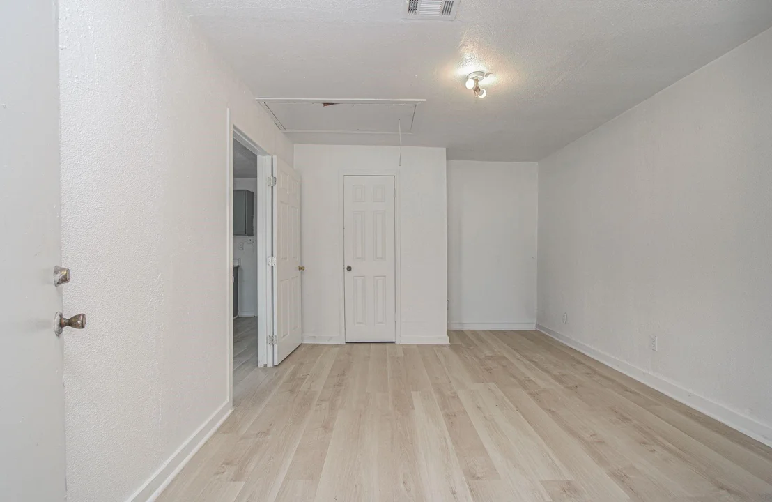 Photo of 7622 Delavan Drive