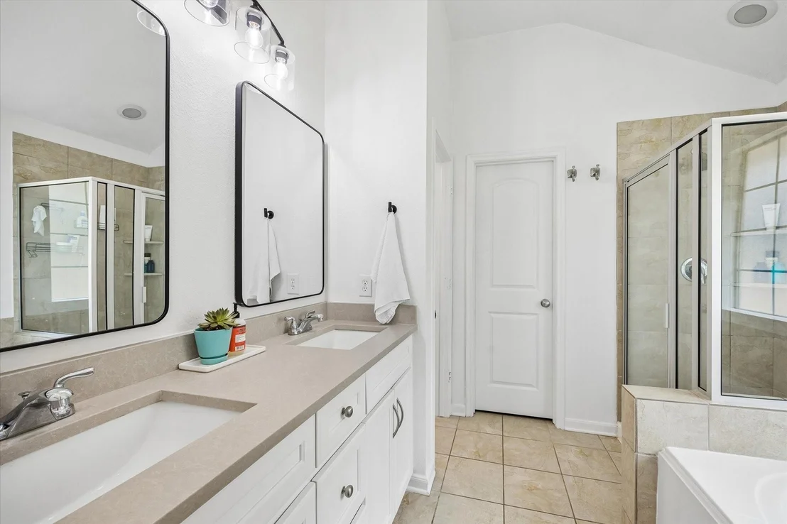Photo of 1407 Summer Court