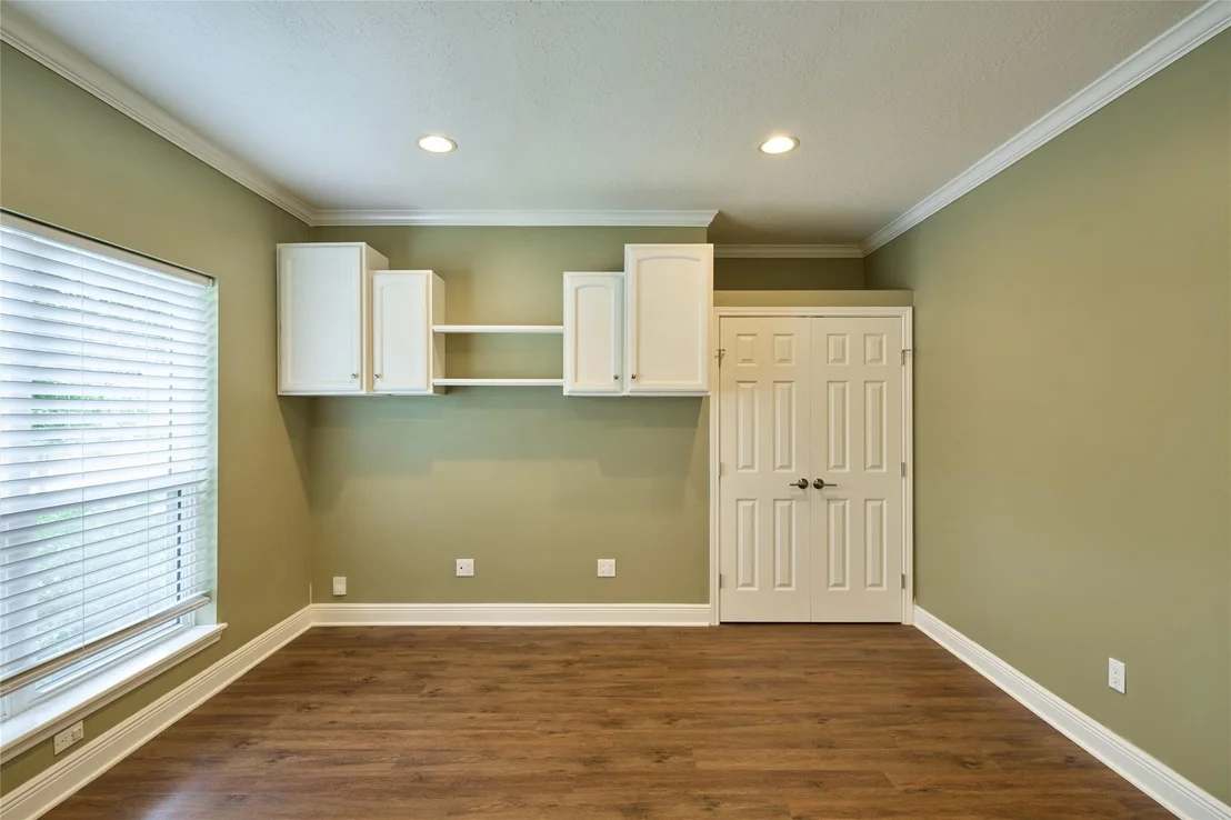 Photo of 2034 Nature Park Lane