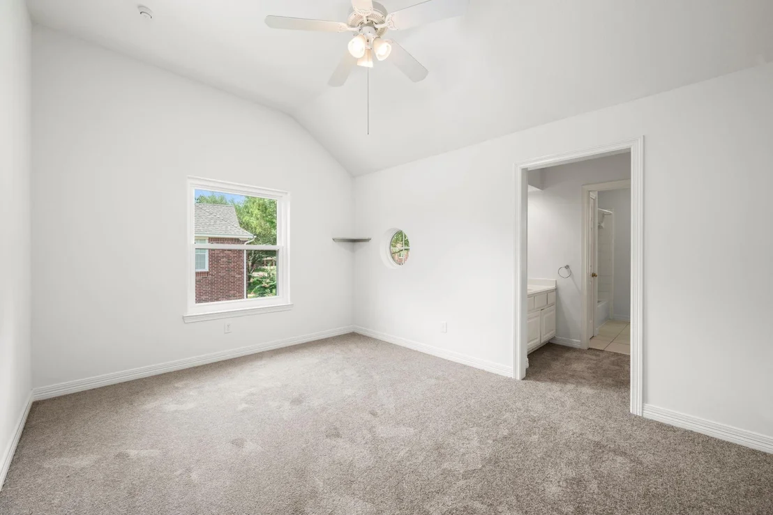 Photo of 1922 Stormcroft Circle