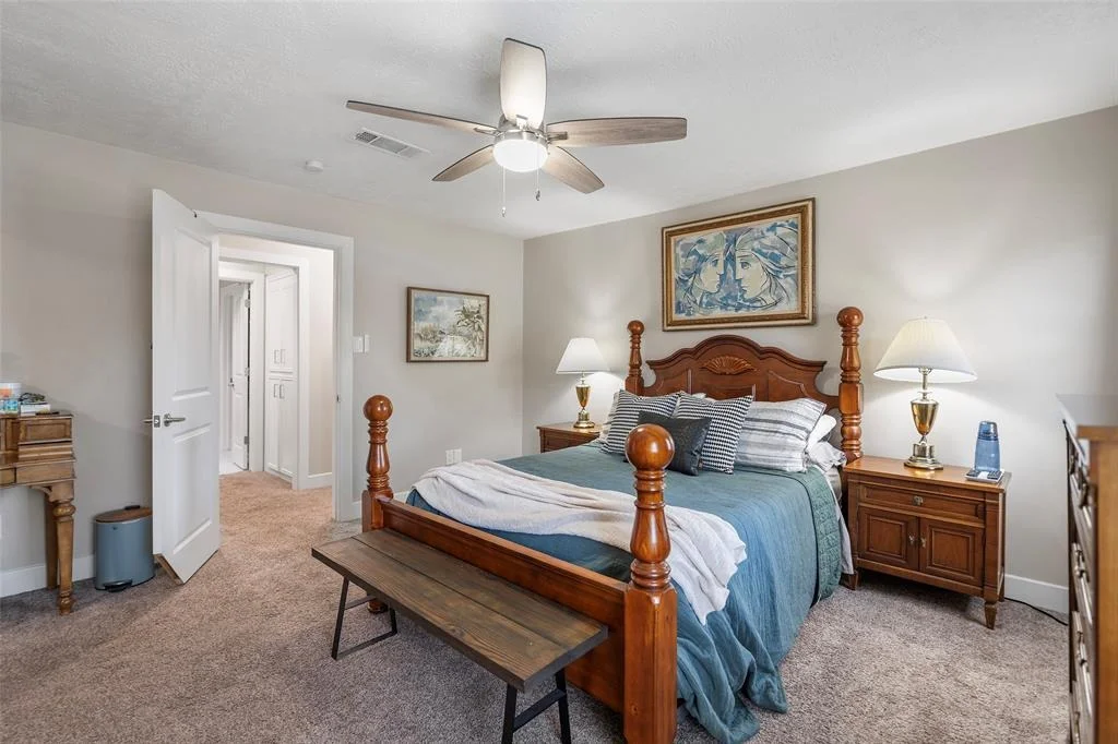 Photo of 6910 King Arthur Court