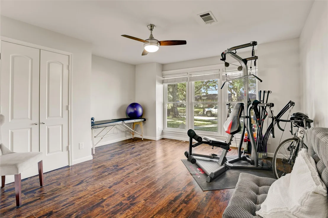 Photo of 3813 Linkview Drive