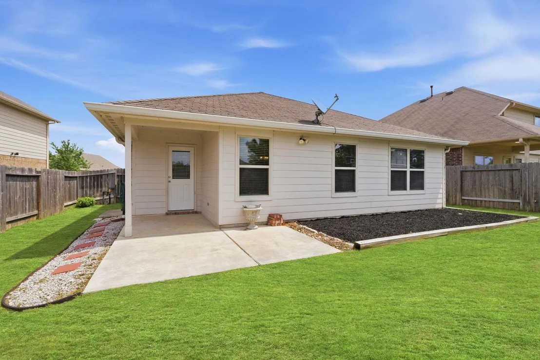 Photo of 14078 Lake Crescent Drive