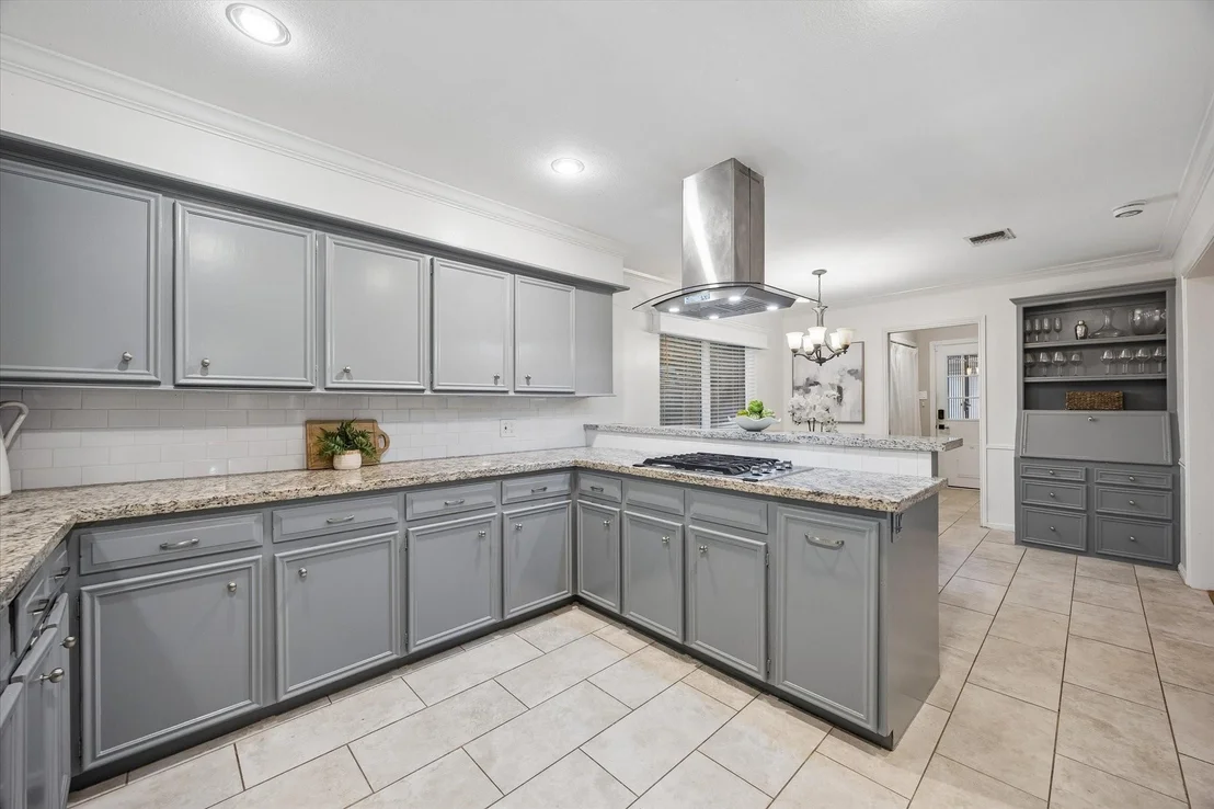 Photo of 14810 Chadbourne Drive