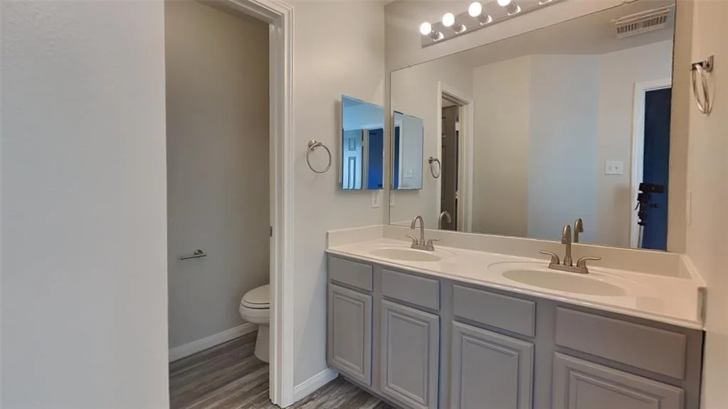 Photo of 107 Rodeo Drive