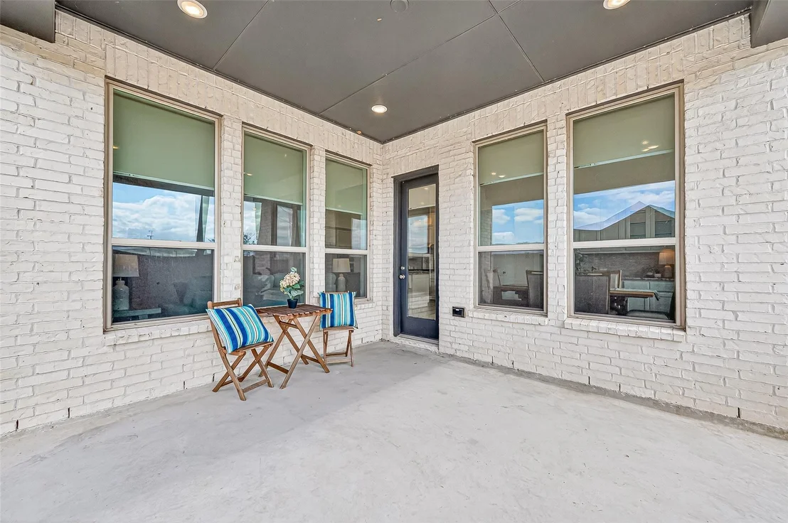 Photo of 7427 Compass Drive