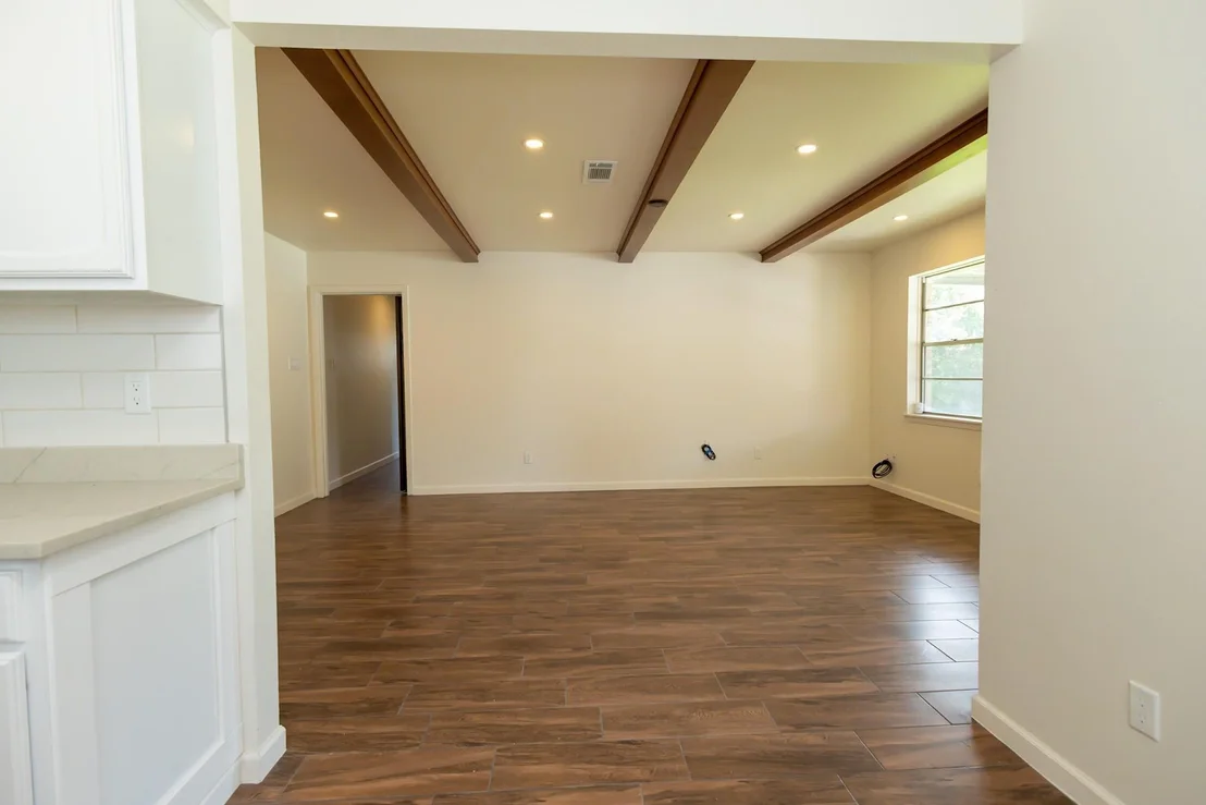 Photo of 9011 Grape Street