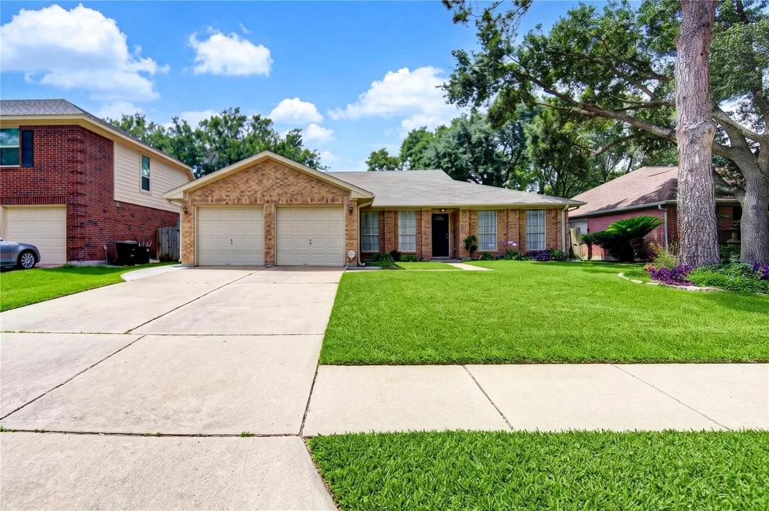 Photo of 2323 Foundary Drive