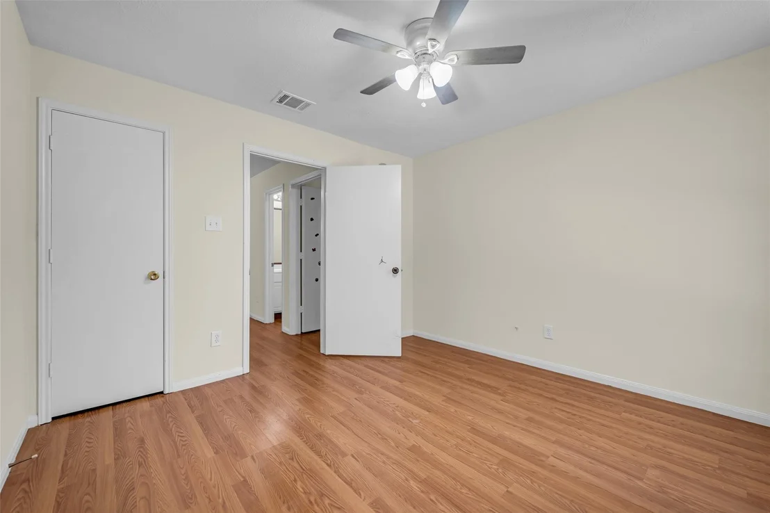 Photo of 5531 Dapplewood Lane