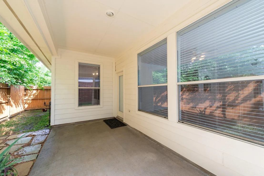 Photo of 5306 Thorngate Court