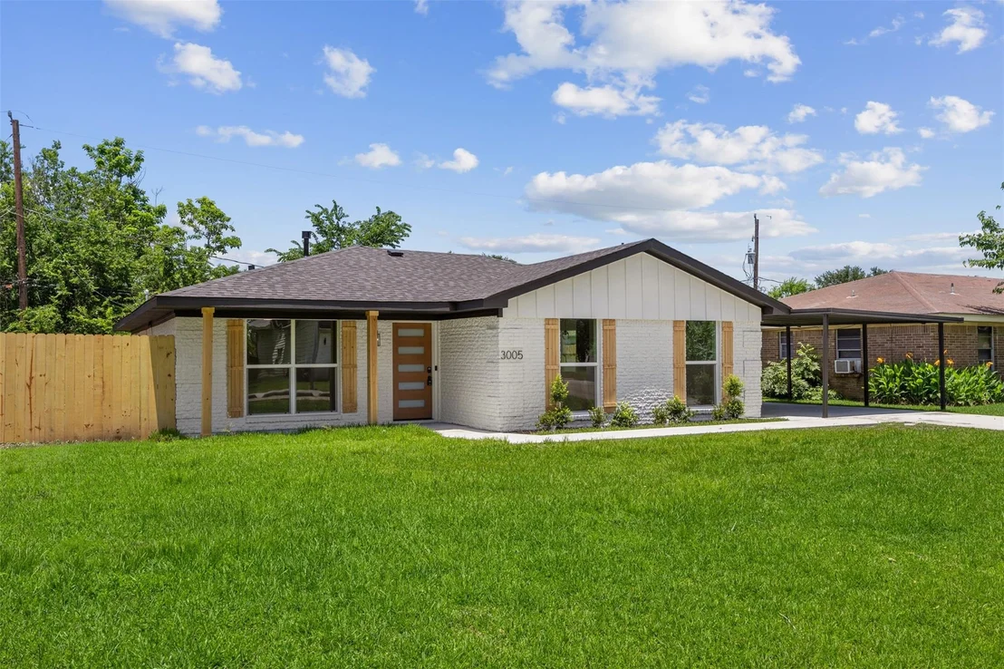 Photo of 3005 Barberry Drive