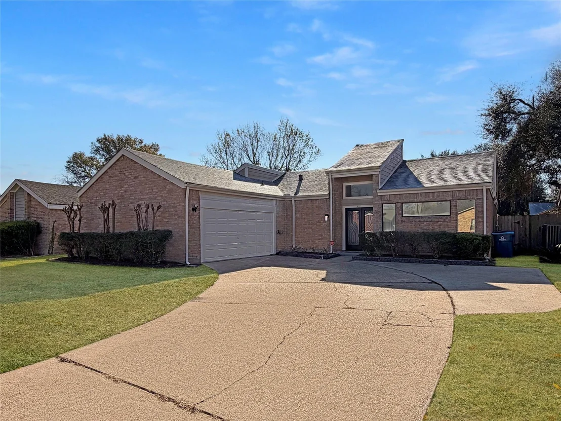 Photo of 6111 Ogden Forest Drive