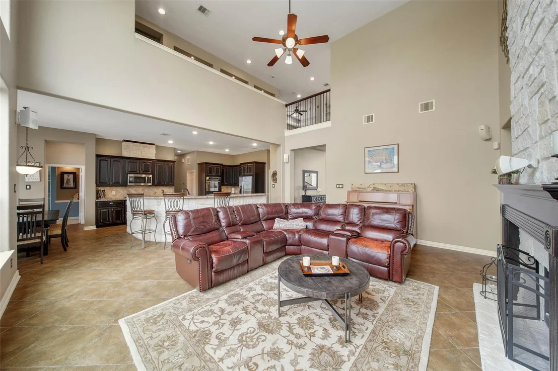 Photo of 11710 Grandview Dr