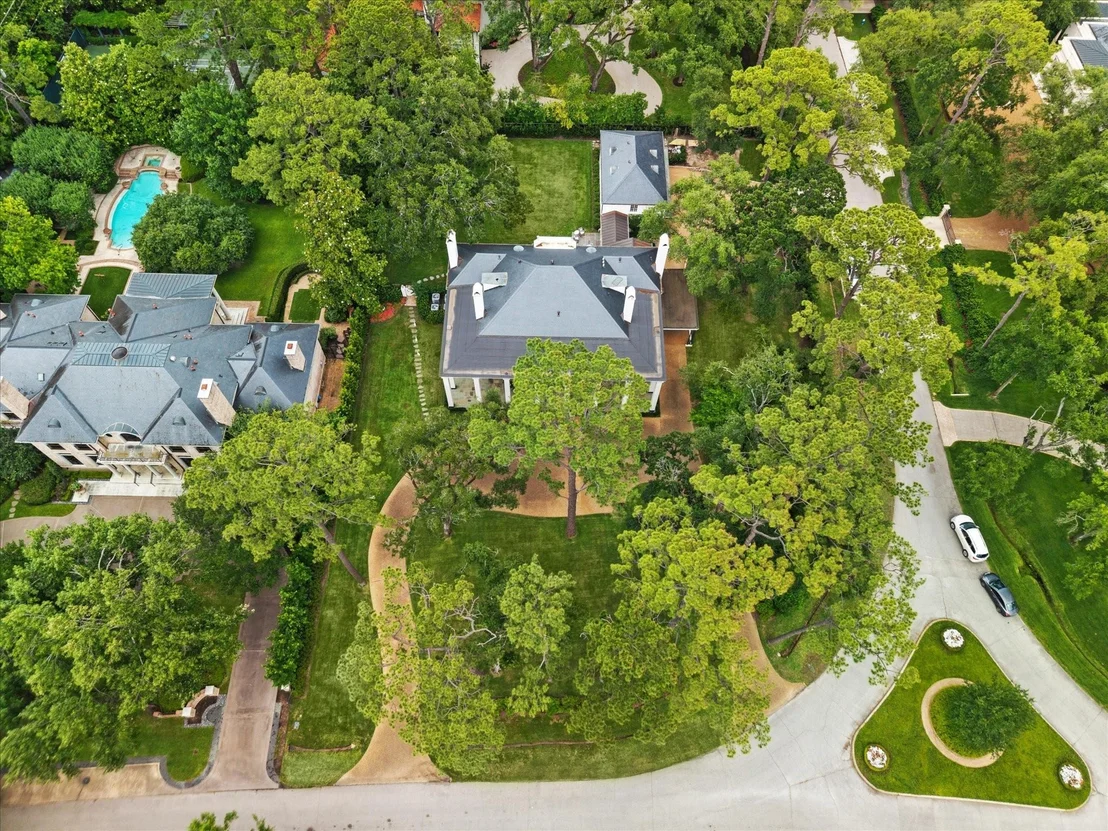 Photo of 4019 Inverness Drive