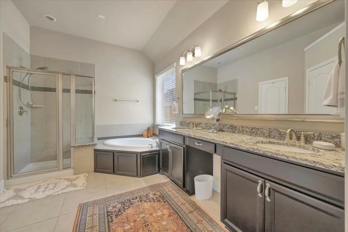 Photo of 640 Pertonila Lane