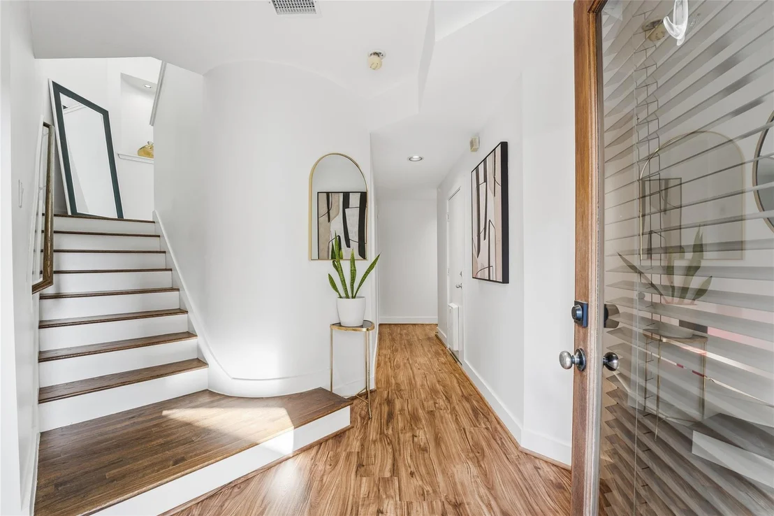 Photo of 5519 Cornish Street