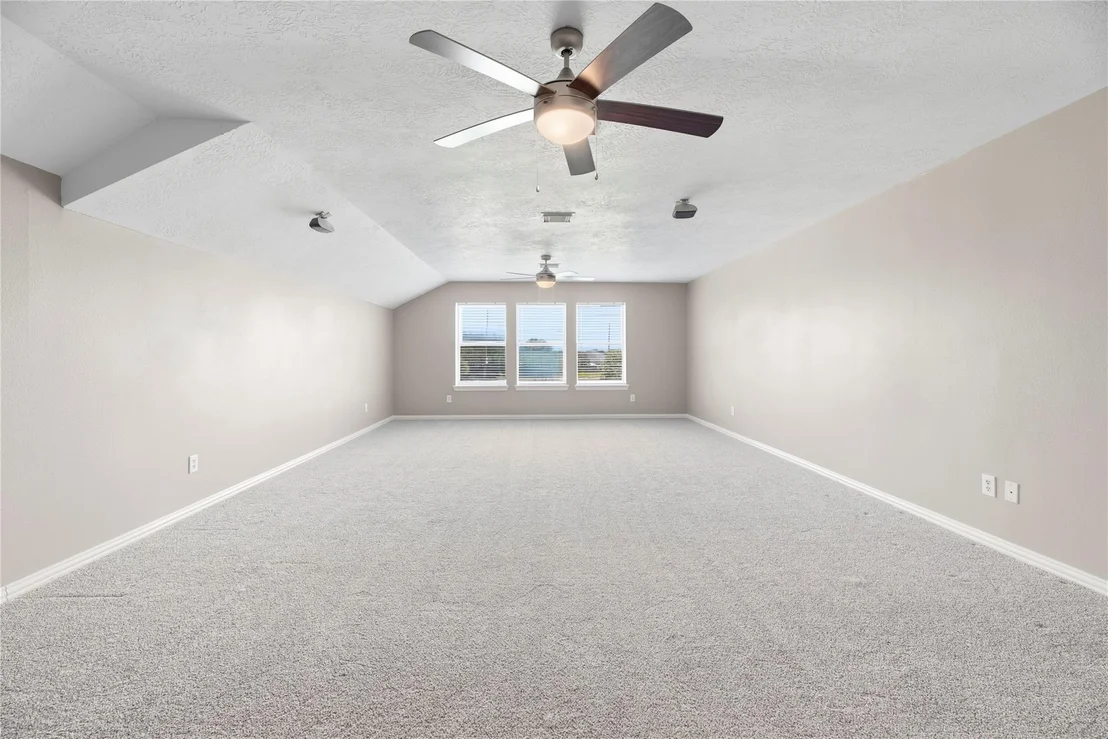 Photo of 8931 Henrico Lane
