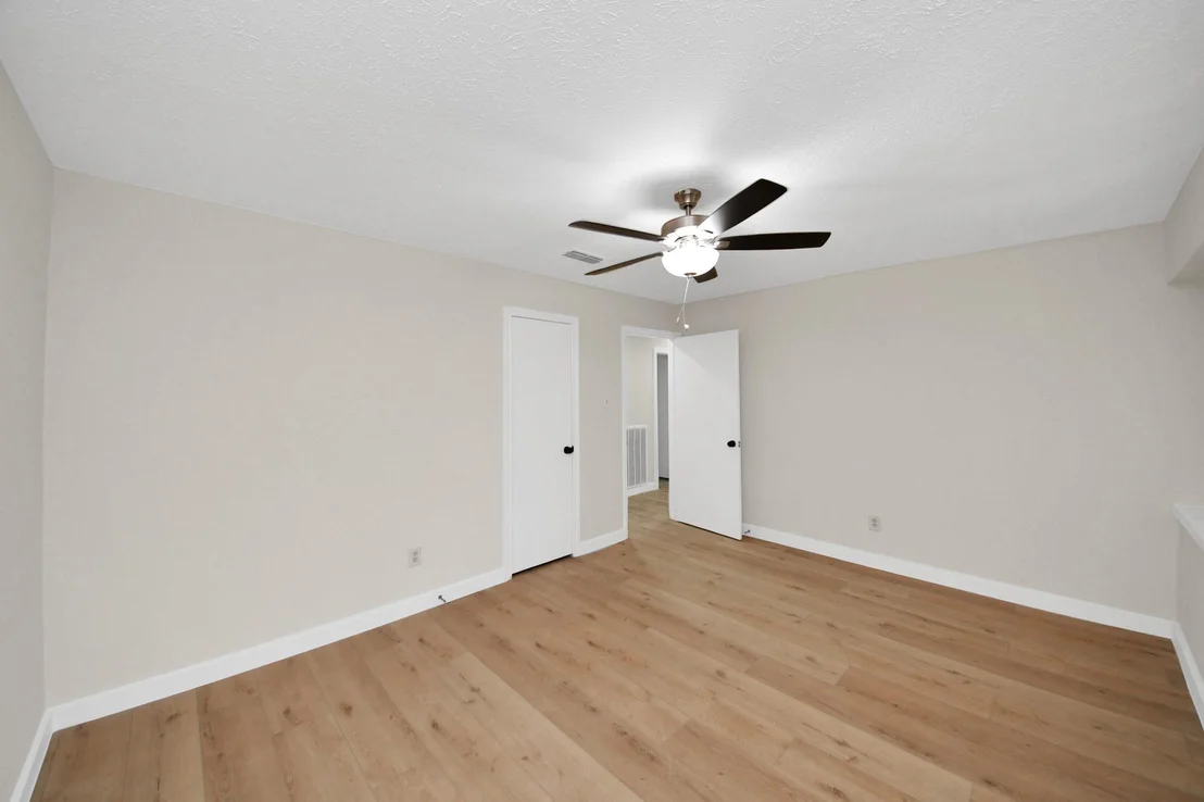 Photo of 25511 Many Oak Drive