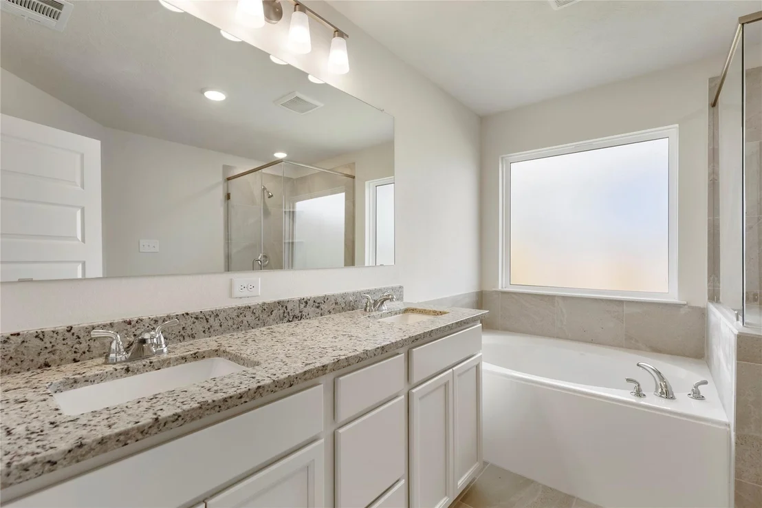 Photo of 1453 Lake Ridge Drive