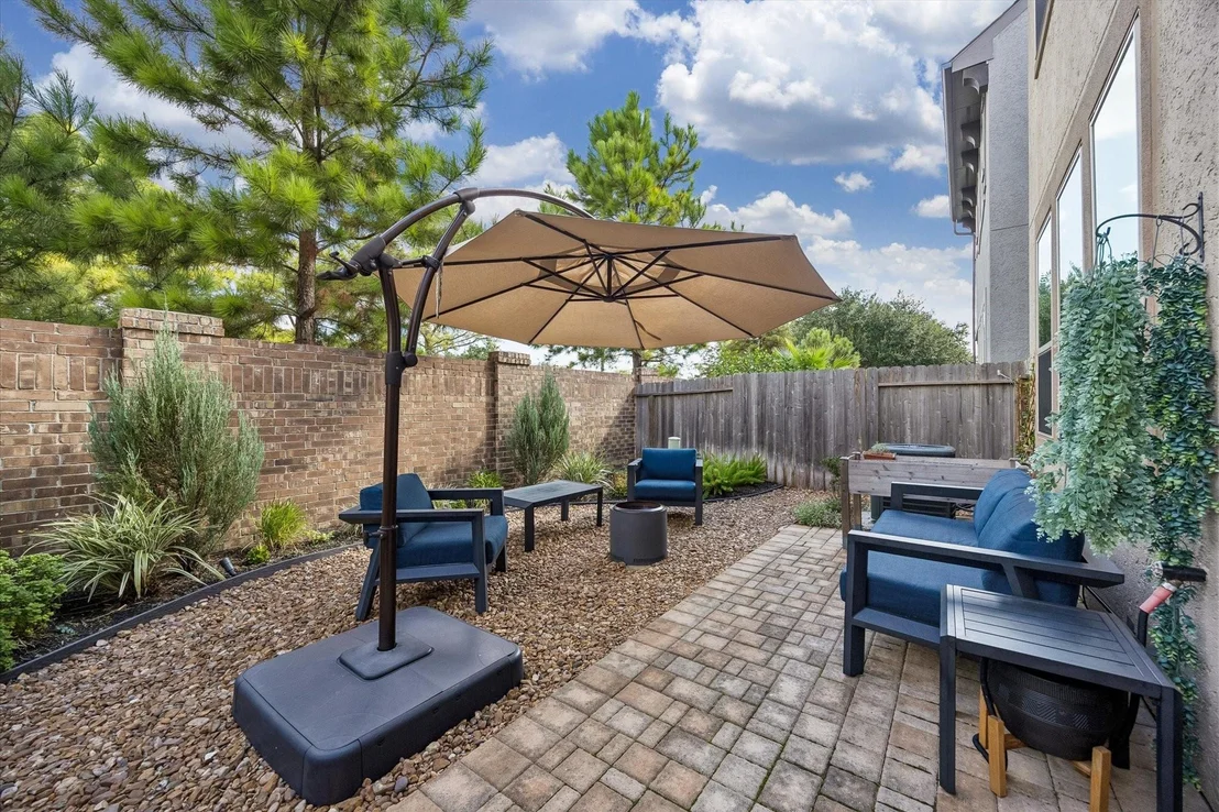 Photo of 10608 Centre Glade Drive
