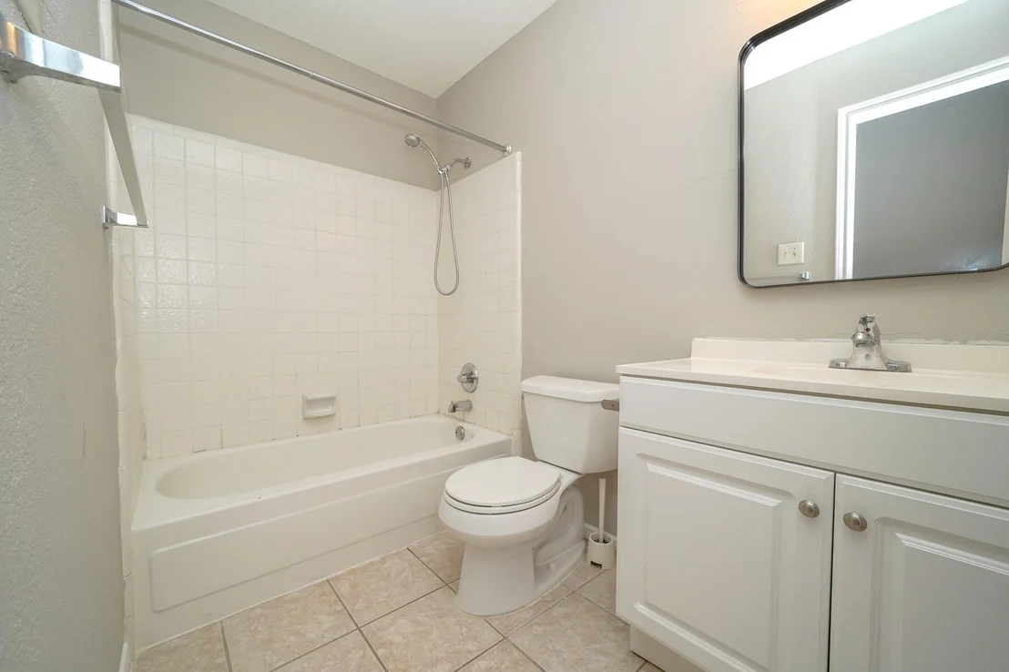 Photo of 4610 Sunshine Drive