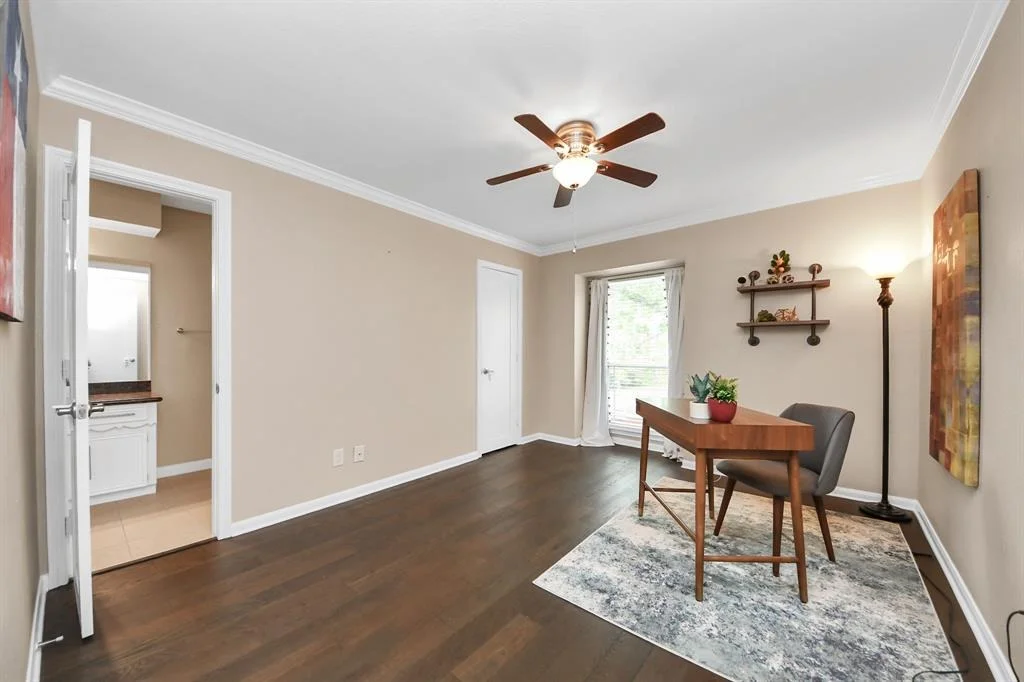 Photo of 415 Lakeside Estates Drive