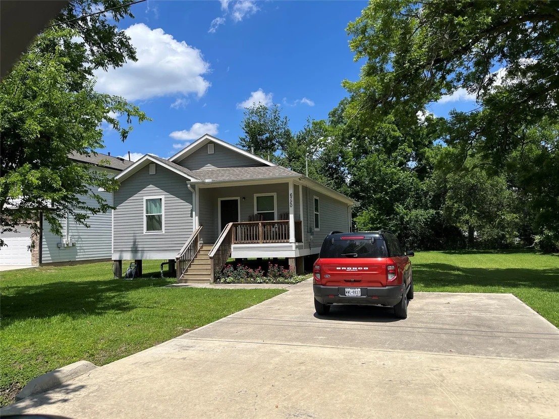 Photo of 6700 Sandra Street