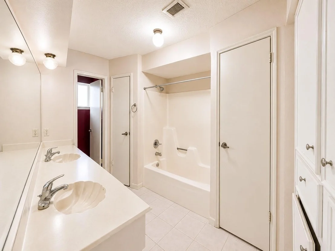 Photo of 16122 Alta Mesa Drive