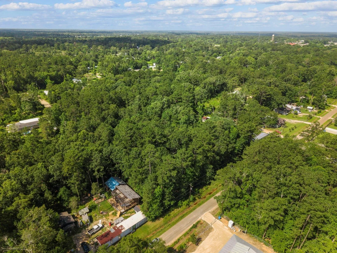 Photo of 15597 Westgate Road