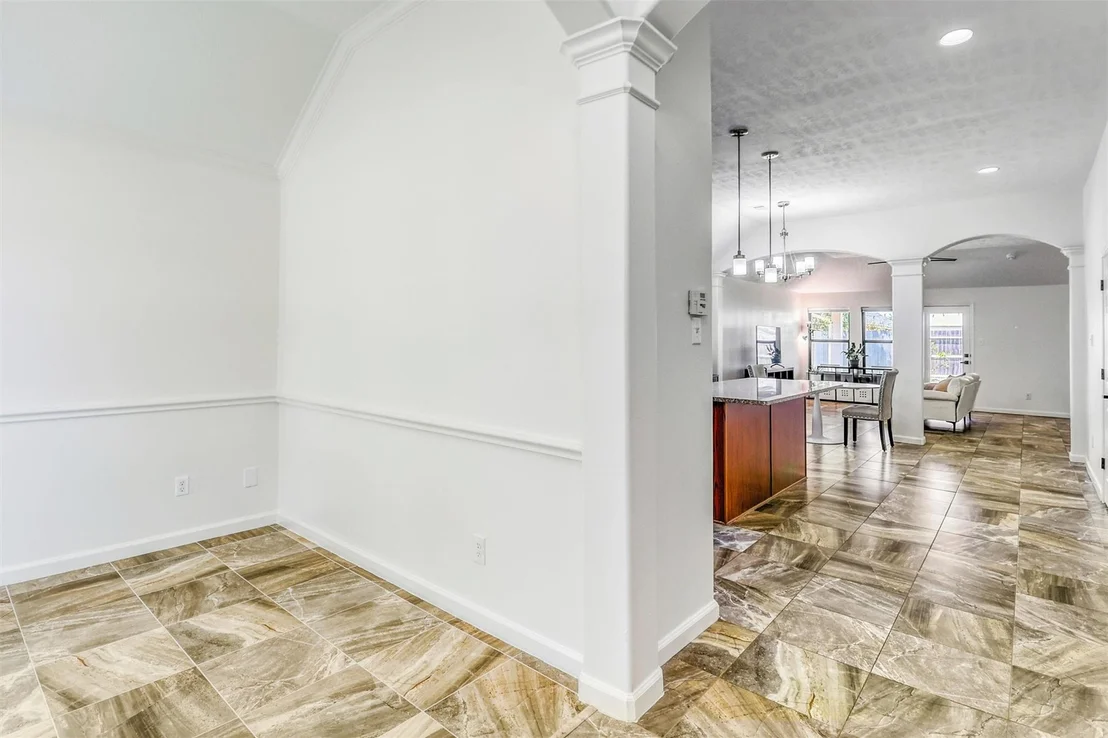 Photo of 6015 Wildbriar Lane