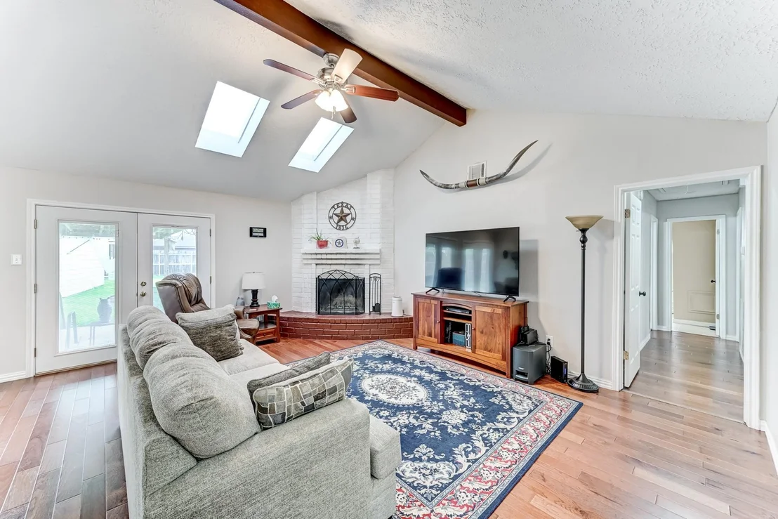 Photo of 2507 Whispering Springs Drive