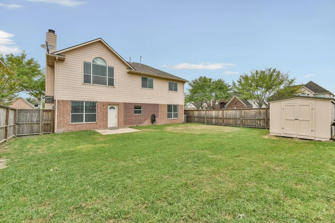 Photo of 6122 Spanish Oak Drive