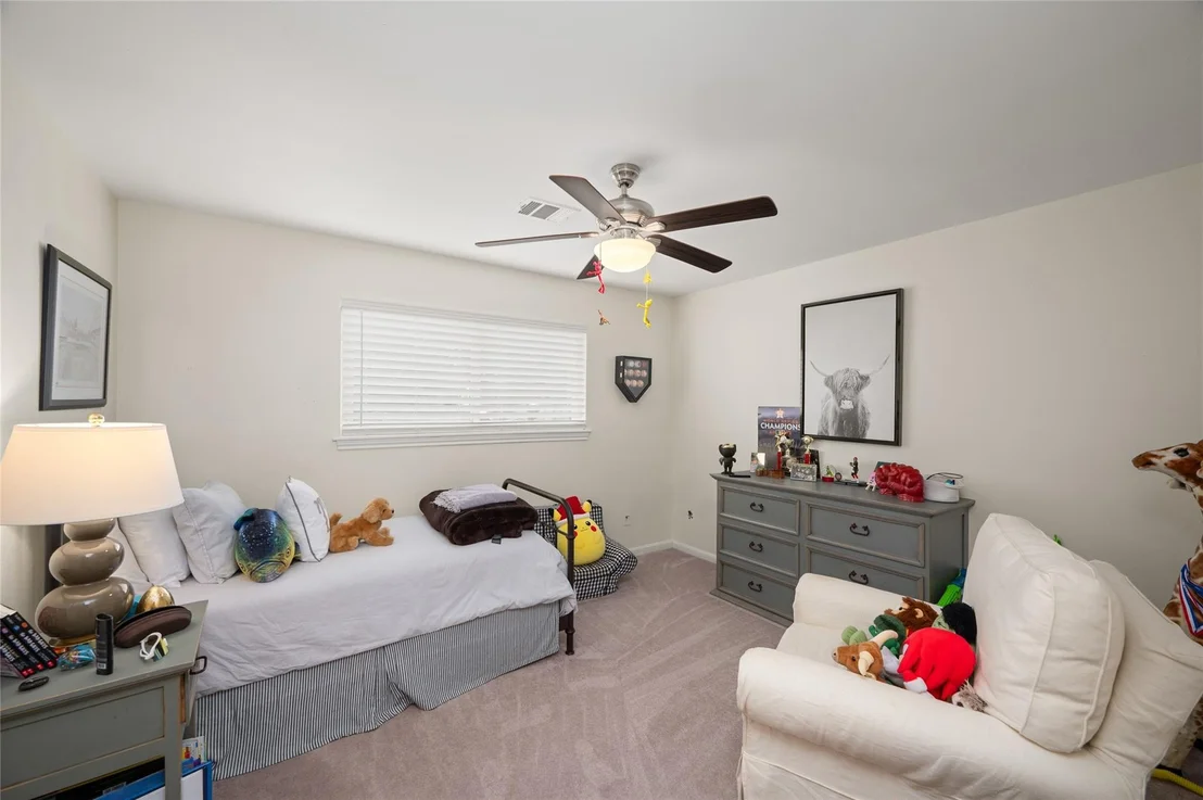 Photo of 14511 Oak Bend Drive