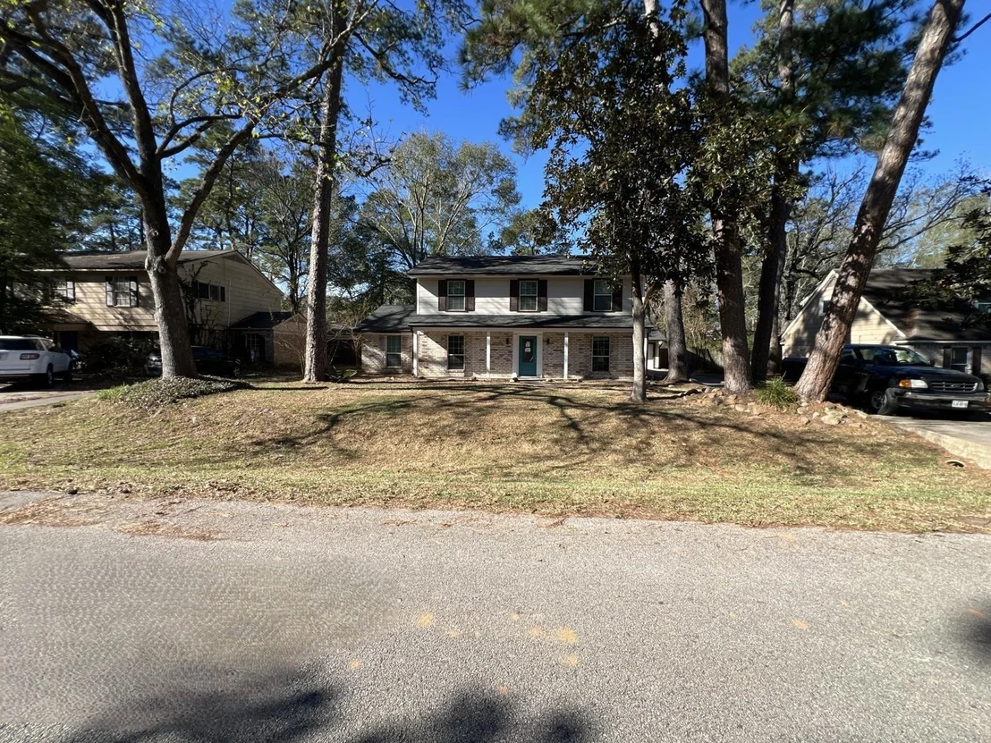Photo of 676 Ravensworth Drive